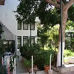 Mera Park Hotel