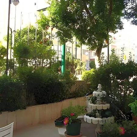 ميرا بارك فندق 3*