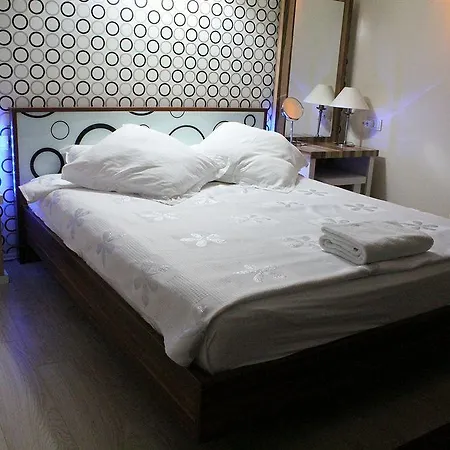 Mera Park Hotell